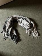 Sjaal only, Kleding | Dames, Mutsen, Sjaals en Handschoenen, Ophalen of Verzenden, Zo goed als nieuw, Sjaal