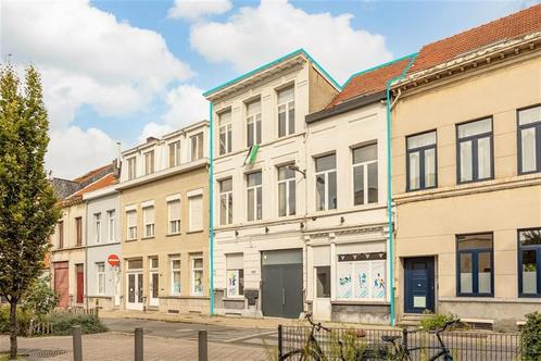 Opbrengsteigendom te koop in Borgerhout, Immo, Maisons à vendre, Maison individuelle