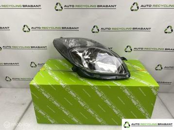 Koplamp Rechts H4 Toyota Yaris Sport P9 NIEUW 81130-0D350 disponible aux enchères