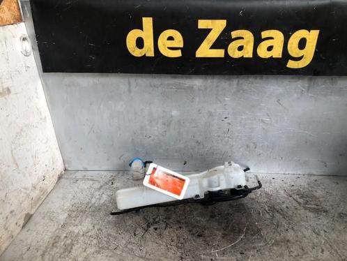 Ruitensproeiertank voor van een Suzuki Ignis, Auto-onderdelen, Ruiten en Toebehoren, Suzuki, Gebruikt, 3 maanden garantie, Ophalen of Verzenden