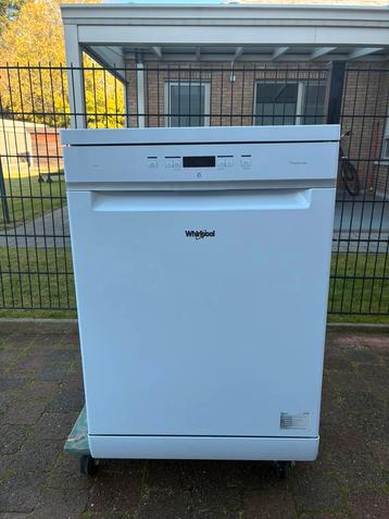 Vaatwasser whirlpool beschikbaar voor biedingen