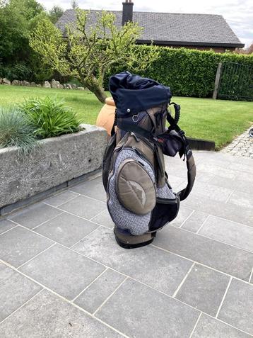 Sac de golf Sun Mountain disponible aux enchères