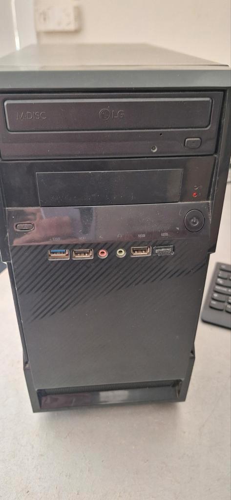 Win 11 desktop-pc, asrock-moederbord, 8 GB RAM, nvme, i3 840, Computers en Software, Desktop Pc's, Zo goed als nieuw, Gaming, Ophalen of Verzenden