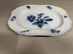 18e-eeuwse Meissen handbeschilderde porseleinen schotel/vlee, Huis en Inrichting, Keuken | Servies, Ophalen of Verzenden, Zo goed als nieuw