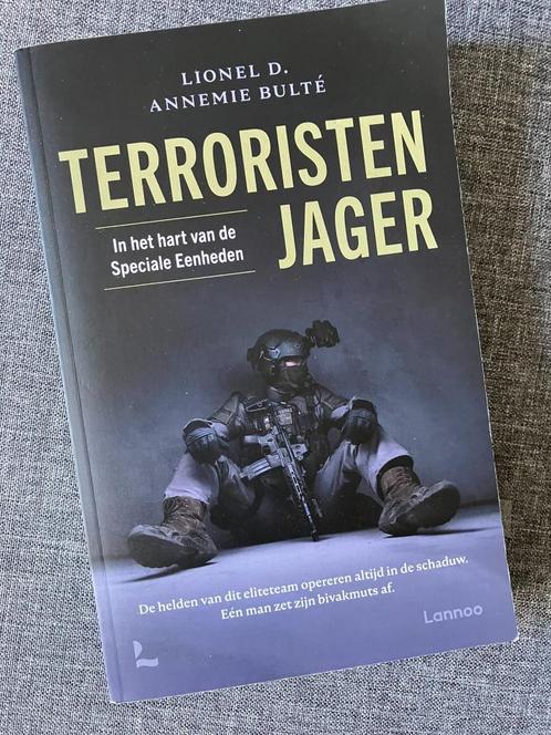 Terroristenjager, Boeken, Oorlog en Militair, Zo goed als nieuw, Algemeen, Ophalen of Verzenden