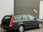 VOLVO V50 1.6D DRİVE EURO5 1’ERMAİN CARNET FULL VOLVO, Auto's, Euro 5, Bedrijf, 5 deurs, 1560 cc