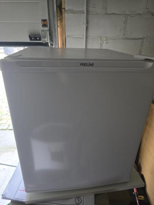 Compacte Proline Koelkast met Vriesvak – Werkt perfect, Elektronische apparatuur, Koelkasten en IJskasten, Gebruikt, Met vriesvak