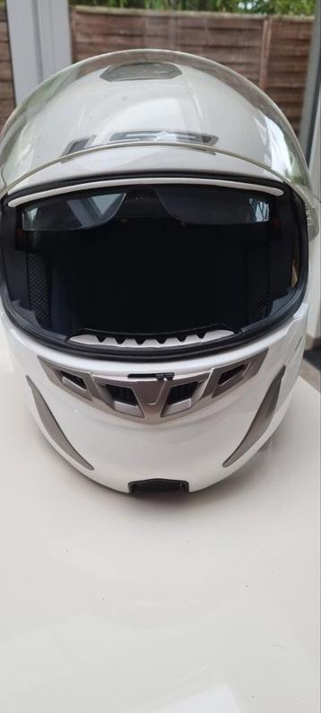 Casque moto beschikbaar voor biedingen