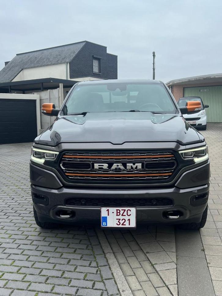 Dodge RAM 1500 5.7HEMI LIMITED, Auto's, Dodge, Particulier, RAM 1500, 360° camera, 4x4, ABS, Achteruitrijcamera, Adaptieve lichten