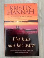 Het huis aan het water Kristin Hannah, hardcover met stofoms, Boeken, Romans, Ophalen of Verzenden, Zo goed als nieuw