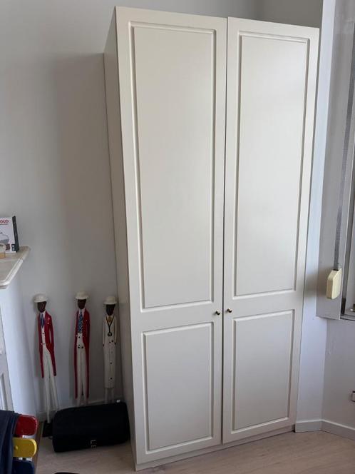 Mooie kast, Huis en Inrichting, Kasten | Kleerkasten, Zo goed als nieuw, 200 cm of meer, 50 tot 100 cm, 50 tot 75 cm, Met deur(en)