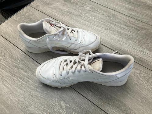 Reebok Classic damessneaker, maat 42, Kleding | Dames, Schoenen, Gedragen, Sneakers, Wit, Ophalen of Verzenden