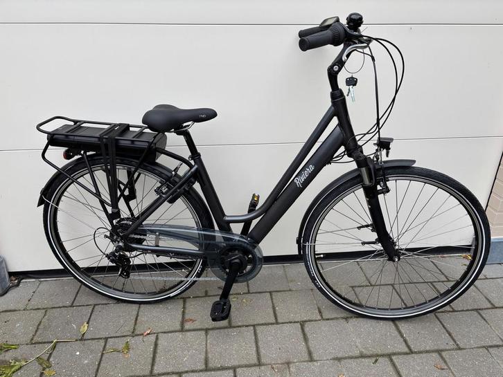 Elektrische damesfiets, Fietsen en Brommers, Elektrische fietsen, Zo goed als nieuw, Ophalen