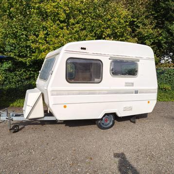 Caravan Predom Nomad 126N polyester beschikbaar voor biedingen