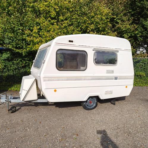 Caravan Predom Nomad 126N polyester, Caravans en Kamperen, Caravans, Particulier, tot en met 3, tot 500 kg, Treinzit, Predom, tot 4 meter