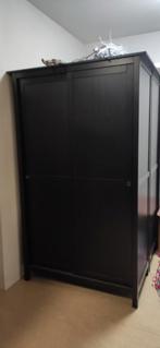 Kleerkast, Enlèvement