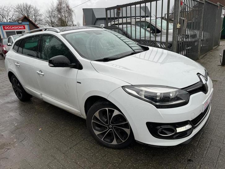Renault Megane Mégane SW 1.5 dCi Energy Bose Edition, Auto's, Renault, Bedrijf, Mégane, 360° camera, ABS, Achteruitrijcamera, Adaptieve lichten