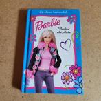 De kleine boekenclub: Barbie als pilote, Boeken, Ophalen of Verzenden, Gelezen, Fictie algemeen