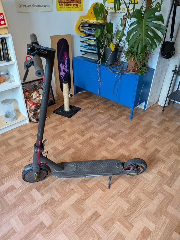 Xiaomi Mi Pro 2 Elektrische Step met anti-lek banden, Fietsen en Brommers, Steps, Gebruikt, Elektrische step (E-scooter), Ophalen