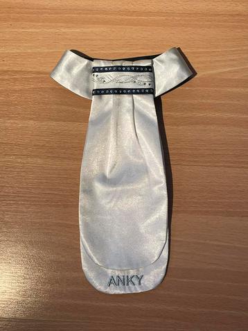 Anky Plastron