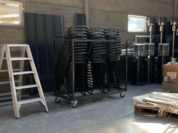 Stapelbare barkrukken (incl. transportkar) beschikbaar voor biedingen