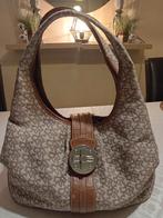 Echte DKNY tas doe een aannemelijk bod, Handtassen en Accessoires, Tassen | Damestassen, Handtas, Beige, Zo goed als nieuw, Ophalen