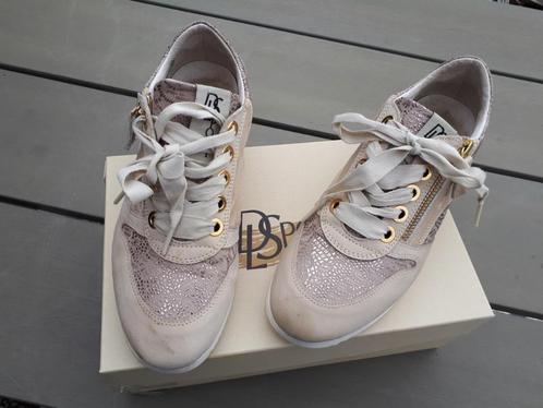 DL Sport - Sneakers - beige - maat 38, Kleding | Dames, Schoenen, Zo goed als nieuw, Sneakers, Beige, Verzenden