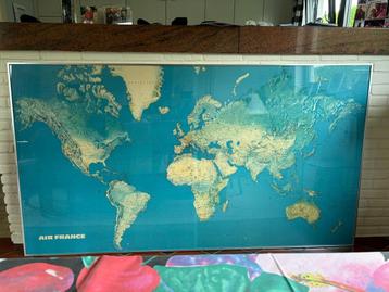 Carte du monde, Enlèvement, Neuf