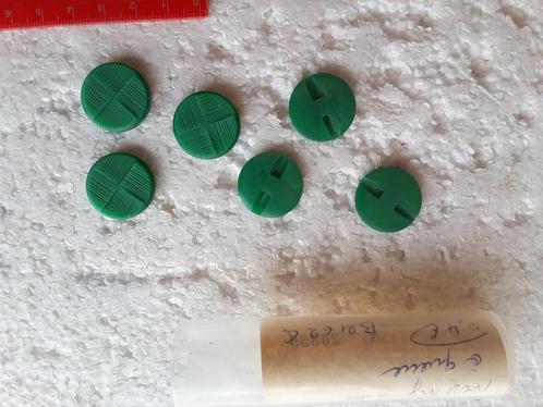 21 mm felgroene gestreepte knopen met schacht B2162Q, Hobby en Vrije tijd, Naaien en Fournituren, Nieuw, Knoop of Knopen, Ophalen of Verzenden