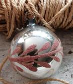 Ajeko kerstbal. 45 mm, Antiek en Kunst, Curiosa en Brocante, Ophalen of Verzenden
