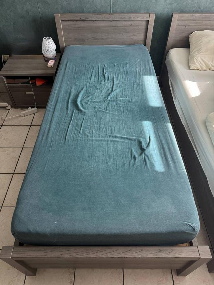 (LIRE ANNONCE) Chambre complète, Maison & Meubles, Chambre à coucher | Lits, Utilisé, Deux personnes, 90 cm, 210 cm, Bois, Gris