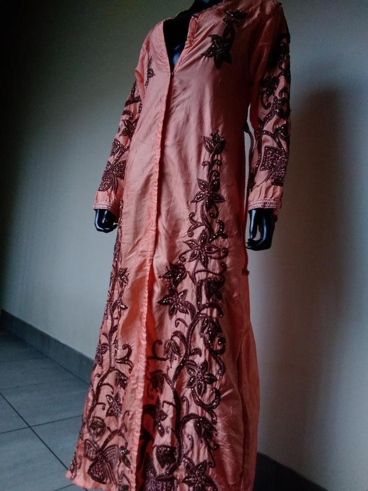 Prachtige lange vintage oosterse kimono/jurk Handmade!!, Kleding | Dames, Jurken, Gedragen, Maat 38/40 (M), Oranje, Verzenden