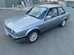 BMW E30 320i automatique CT OK, Auto's, Automaat, Achterwielaandrijving, Zwart, Leder