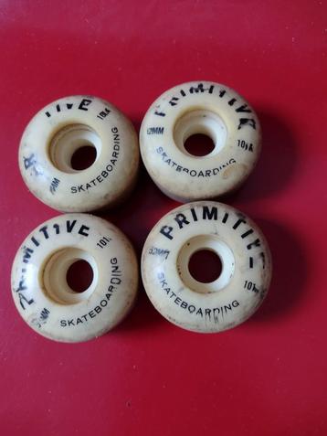 Skateboard wielen Wheels van primitive 101a hardheid en 52mm beschikbaar voor biedingen