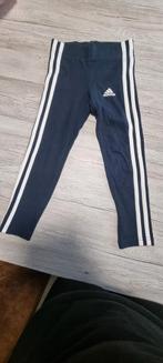 Zwarte Adidas legging maat 116, Kinderen en Baby's, Kinderkleding | Maat 116, Ophalen, Zo goed als nieuw