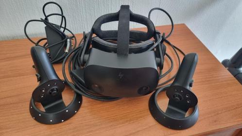 Casque de réalité virtuelle HP Reverb G2 avec joystick, Games en Spelcomputers, Virtual Reality, Zo goed als nieuw, Pc, VR-bril