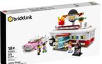 AKTIE: NIEUW Lego Bricklink 910011 1950s Diner, Kinderen en Baby's, Speelgoed | Duplo en Lego, Ophalen of Verzenden, Nieuw, Complete set