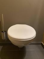hangtoilet villeroy-boch + zitting, Doe-het-zelf en Bouw, Sanitair, Ophalen, Zo goed als nieuw, Toilet