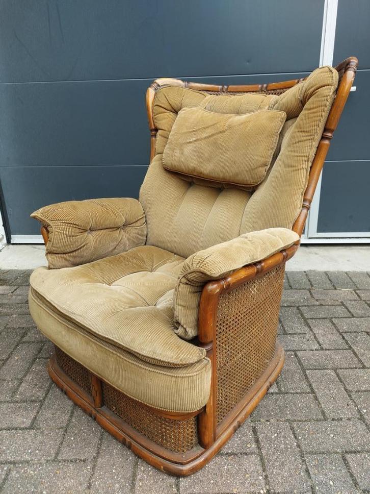 Vintage fauteuil van rotan/riet met comfortabele kussens, Huis en Inrichting, Fauteuils, Gebruikt, Hout, Stof, Ophalen
