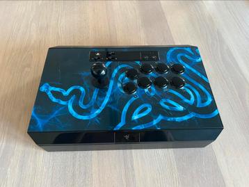Razer Panthera PS4/PC Arcadestick (PS5 via adapter) beschikbaar voor biedingen