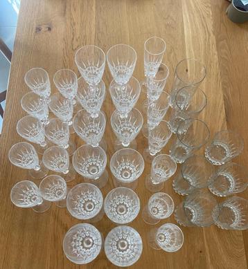 Vintage glasservies Cristal d'Arques model Pompadour beschikbaar voor biedingen