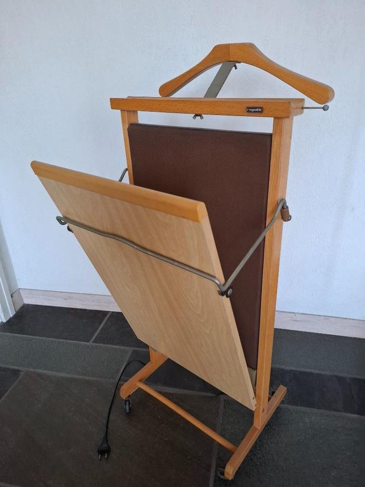 Fratelli Reguitti Dress Boy / Valet stand jaren 60, Maison & Meubles, Accessoires pour la Maison | Portemanteaux, Utilisé, Autres types