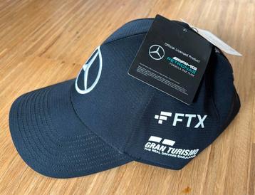 Nieuwe originele F1 Mercedes Petronas Hamilton pet beschikbaar voor biedingen