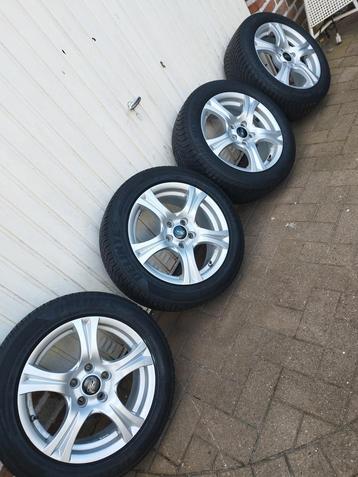 Banden met Velgen 205/55/R16 voor Ford focus/C-max/Mondeo, Auto-onderdelen, Ophalen, Gebruikt, 16 inch, 205 mm