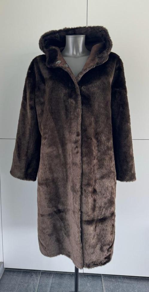 Mantel van Xandres, Kleding | Dames, Jassen | Winter, Zo goed als nieuw, Maat 38/40 (M), Bruin, Verzenden
