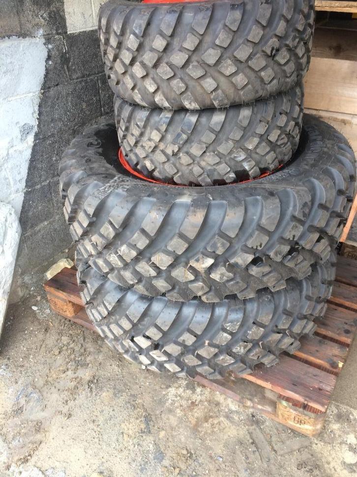 Industriebanden + velg voor kubota Tractor, Zakelijke goederen, Landbouw | Onderdelen | Banden, Velgen en Assen, Ophalen of Verzenden