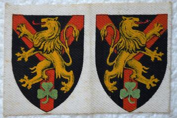 Kentekens, Set 2e INF Brigade YSER, Brits Made L & R, WOII beschikbaar voor biedingen
