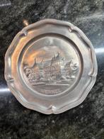 Tinnen bord stadhuis van Wemmel, Ophalen