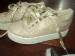 good'as , chaussures dorées p.37/fêtes?/, Kinderen en Baby's, Kinderkleding | Schoenen en Sokken, Ophalen of Verzenden, Schoenen