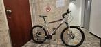 Fiets TREK, Fietsen en Brommers, Ophalen, Zo goed als nieuw